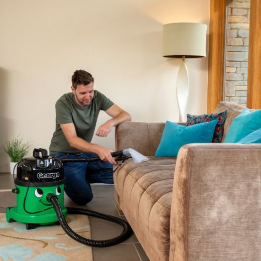 Aspirador para sofás